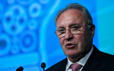 Las electrointensivas presentes en España pagaron por la luz 2,7 veces más que sus homólogas galas